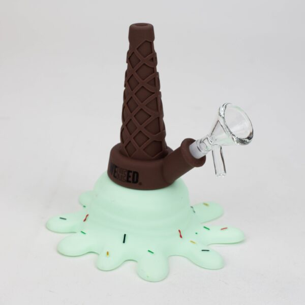 WENEED®- 5.5" Silicone Ice Cream Water Pipe_2